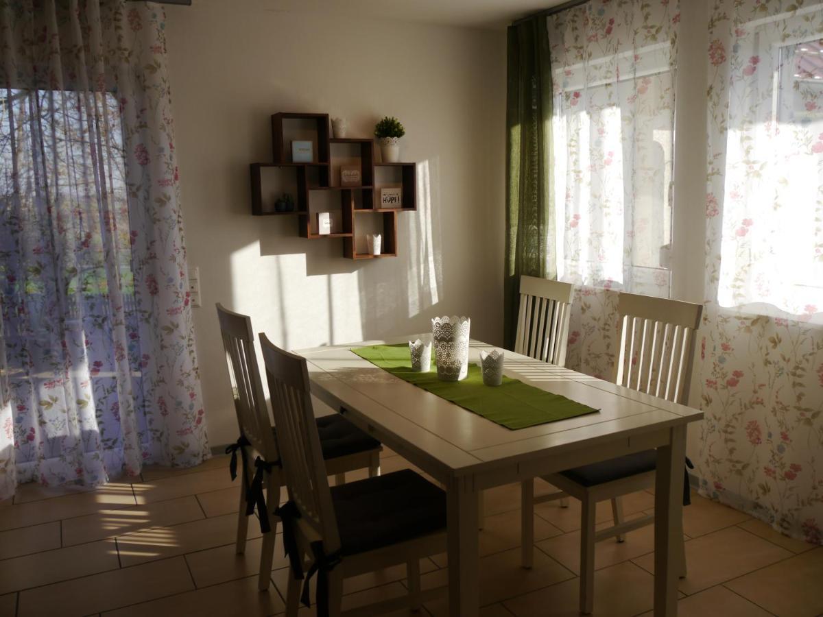 Ferienwohnung Kirchberg Uettingen Εξωτερικό φωτογραφία